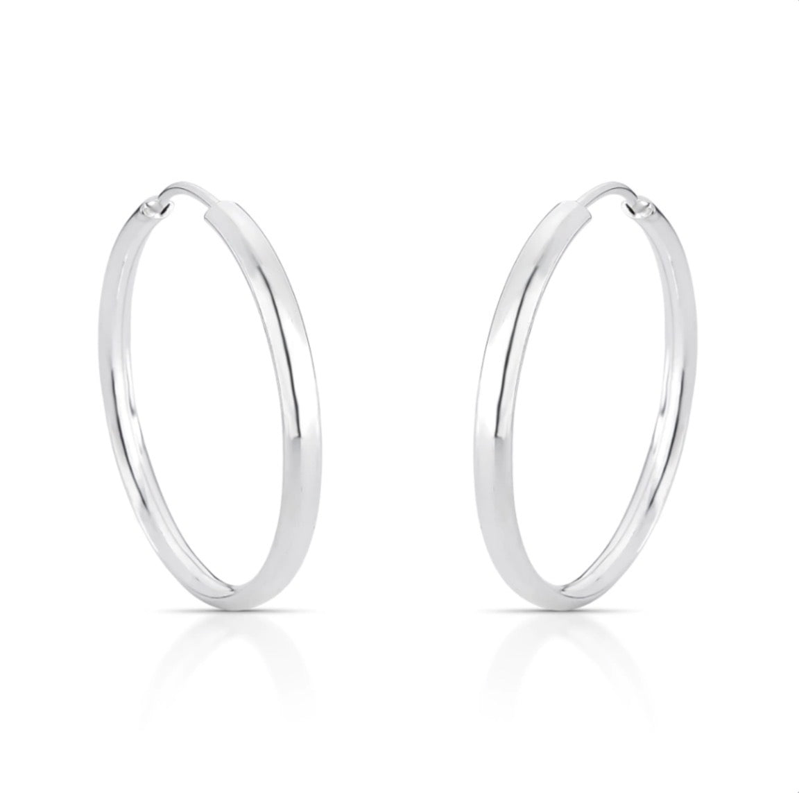 Argola Lisa Fio 2mm Abaulado em Prata 925