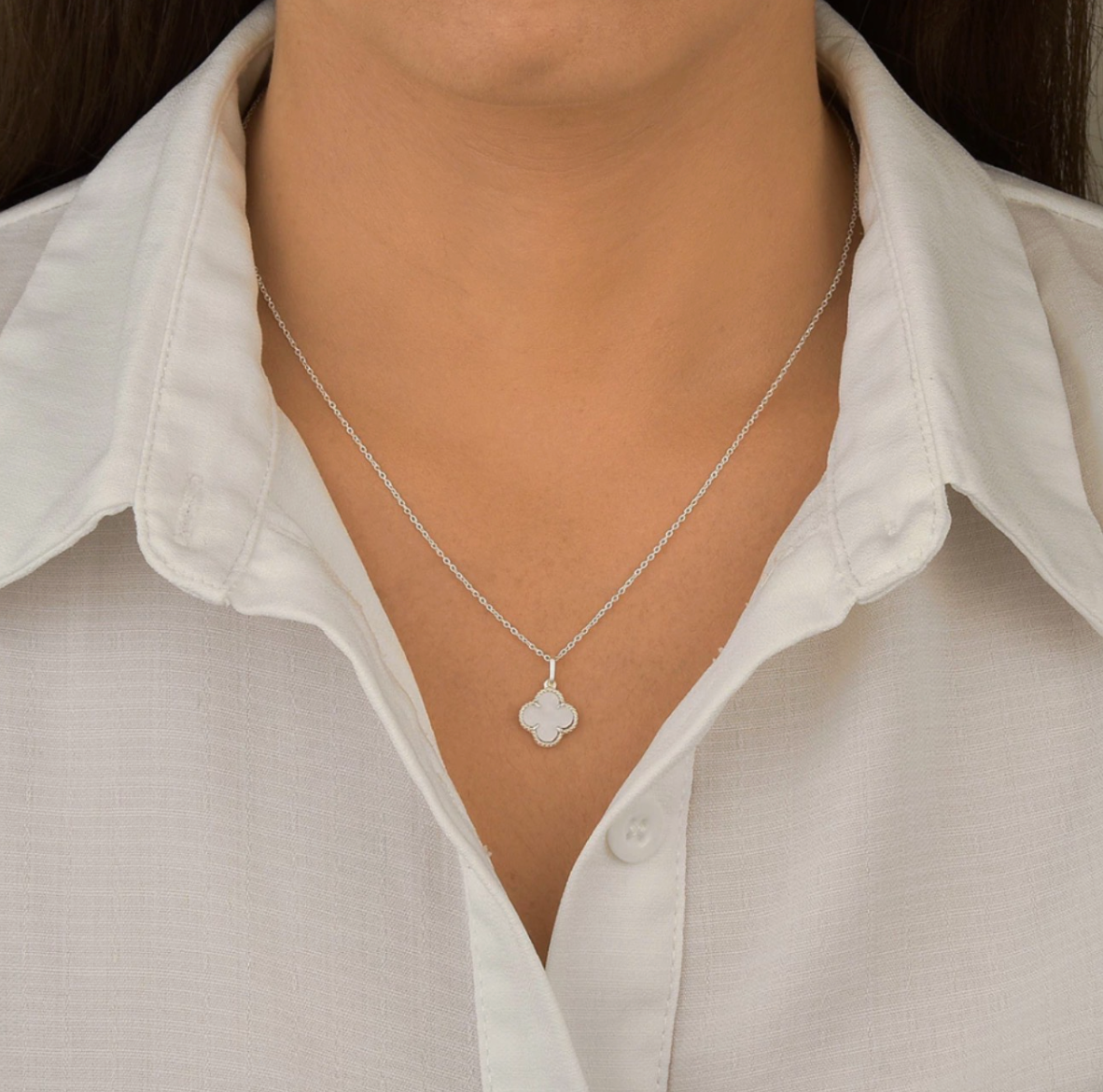 Colar Trevo em Prata 925 com Acabamento Texturizado