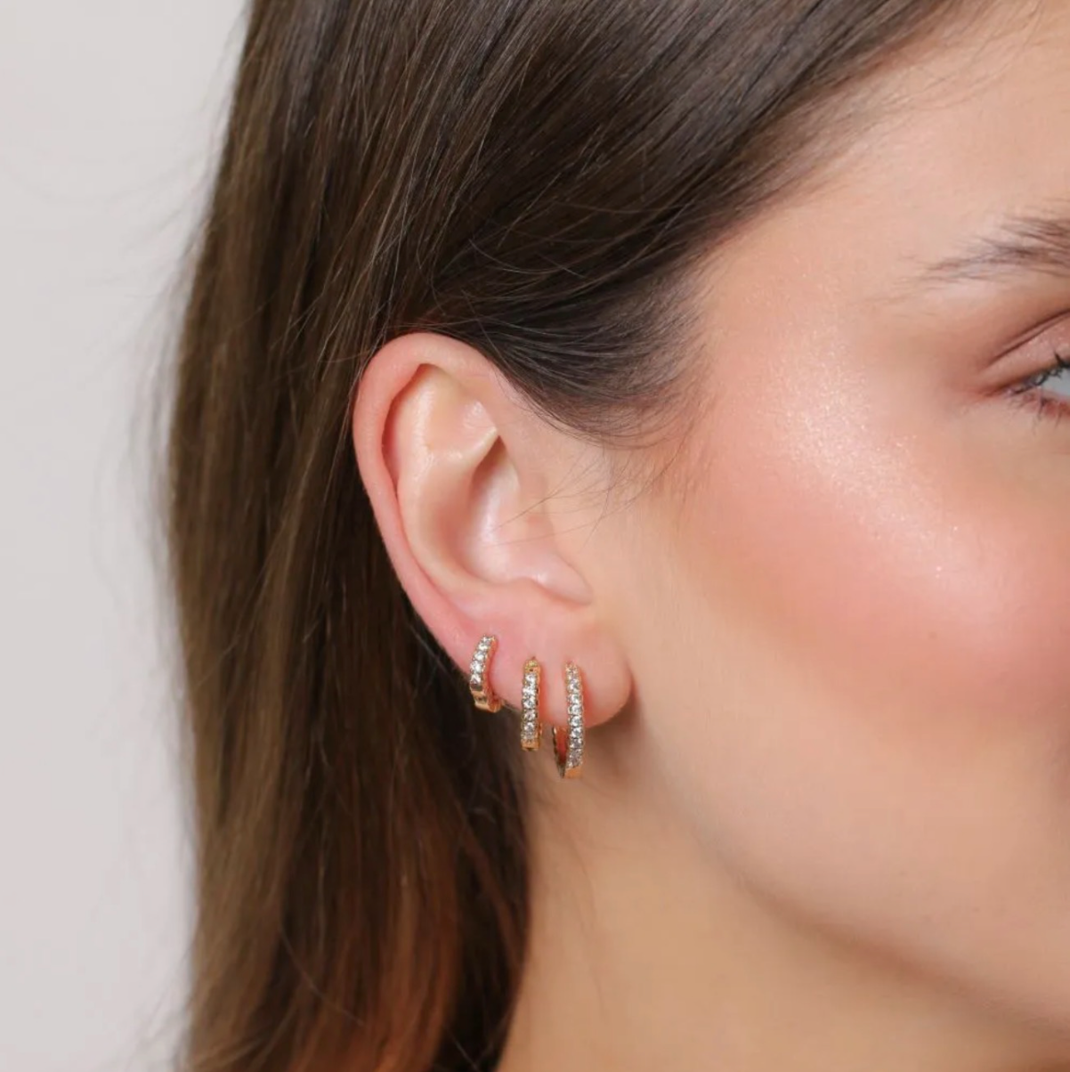 Trio de Argolas Finas Cravejadas em Banho Ouro 18k